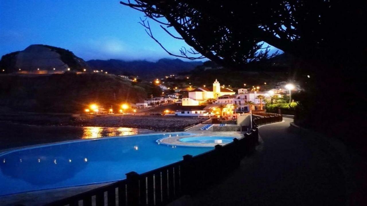 Casinha Do Paiol Villa Porto Da Cruz Exteriör bild